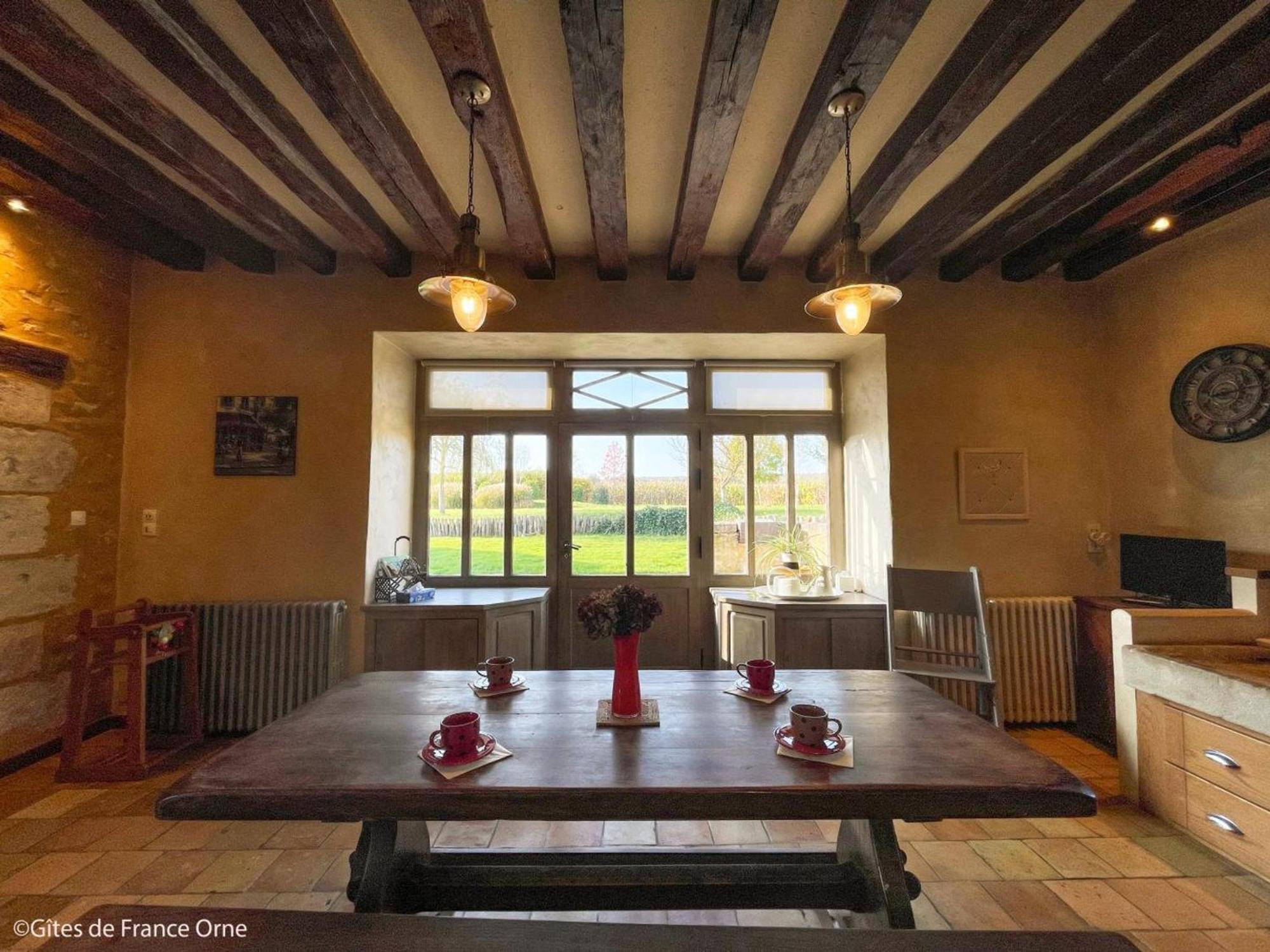 Maison De Charme Avec Piscine Interieure, Grand Jardin, Et Paysages Magnifiques En Pleine Campagne - Fr-1-497-164 Remalard Exterior photo